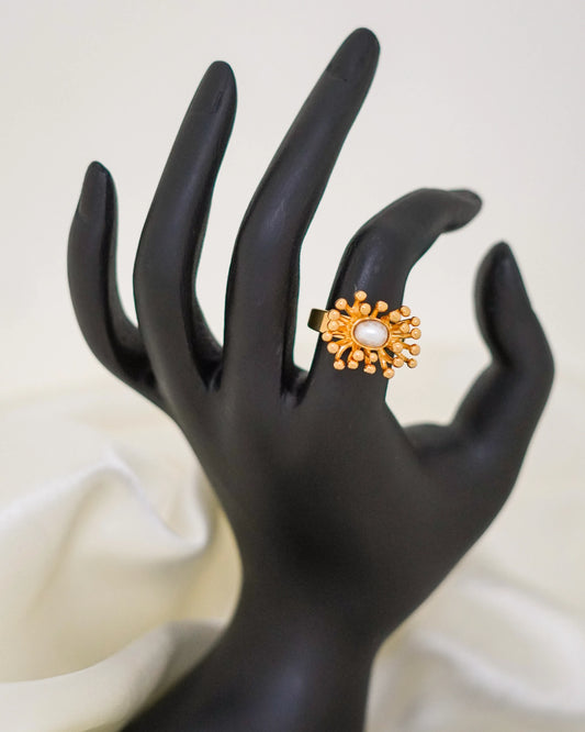 Solstice Pearl Adjustable Ring – 18K Gold Plated