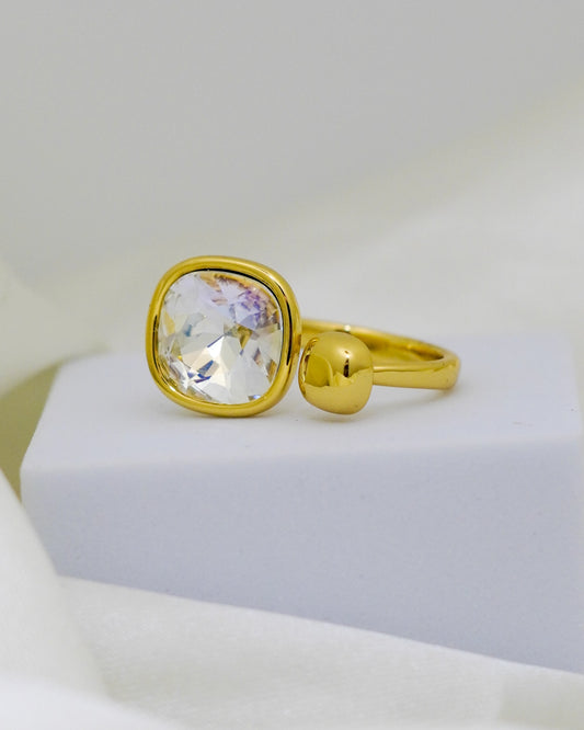 Crystal Glow Adjustable Ring – 18K Gold Plated