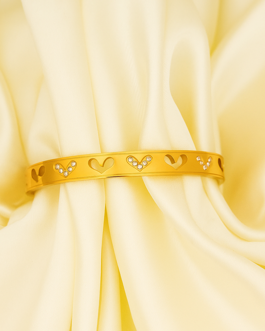 Golden Heartbeat Bracelet - 18K Gold Plated