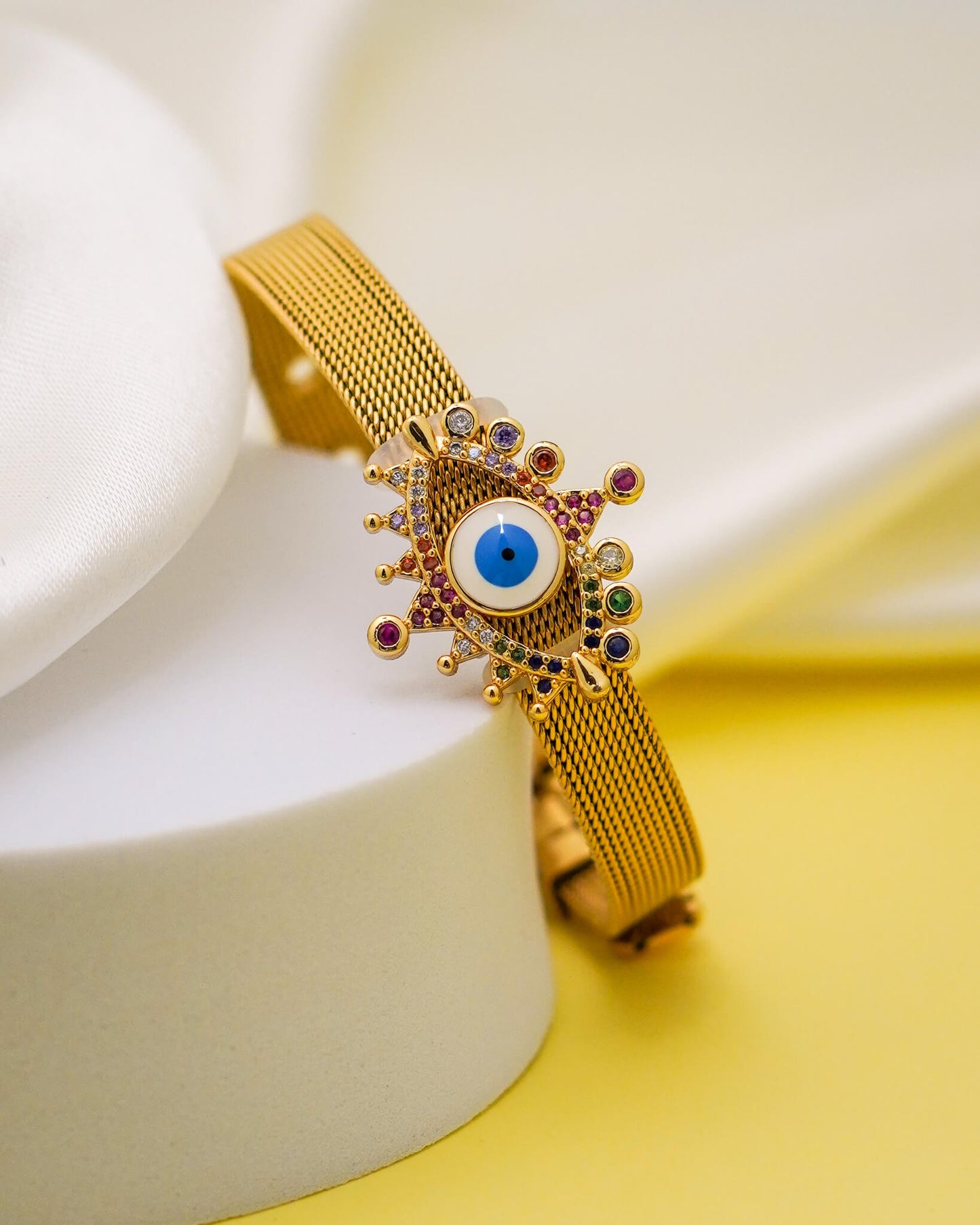 Regal Eye Belt Bracelet – 18K Gold Plated