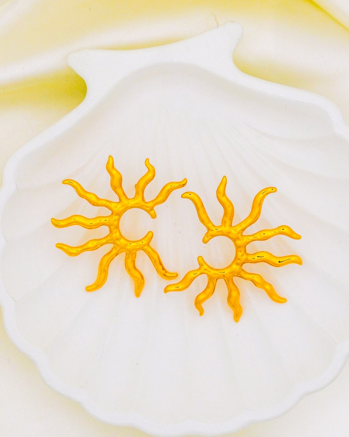Sunshine Earrings - 18K Gold Plated