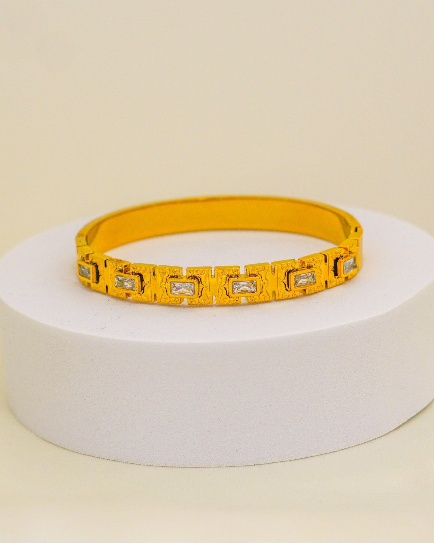 Stone Link Bracelet - 18K Gold Plated