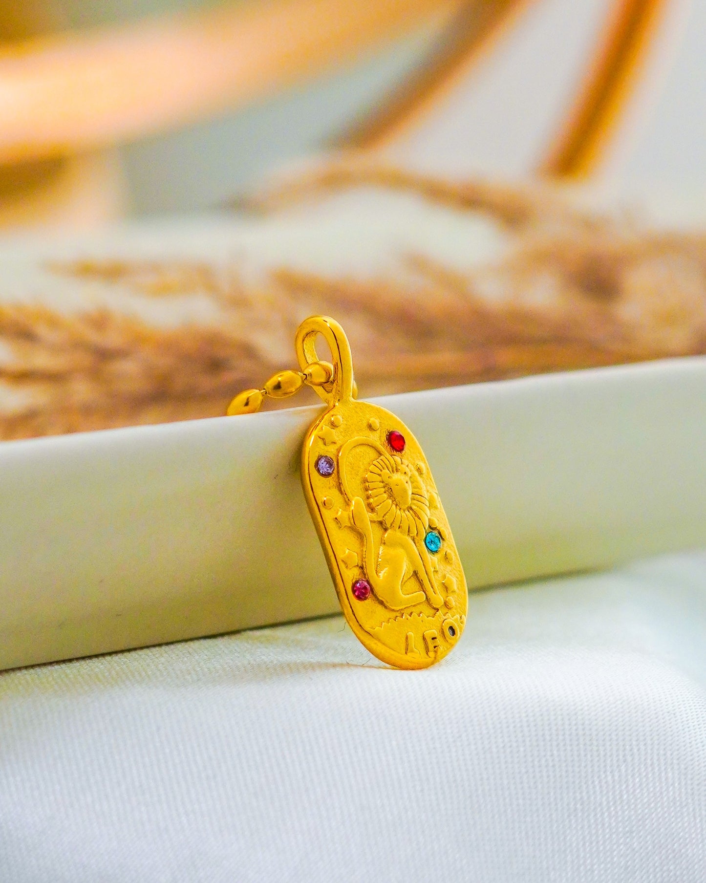 Leo Zodiac Pendant Necklace - 18K Gold Plated