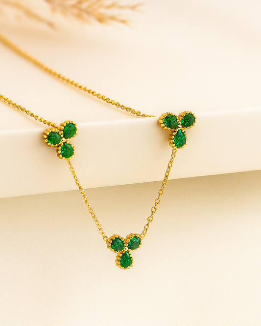 Emerald Petals Necklace – 18K Gold Plated