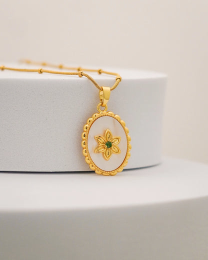 Blossom Medallion Necklace – 18K Gold Plated