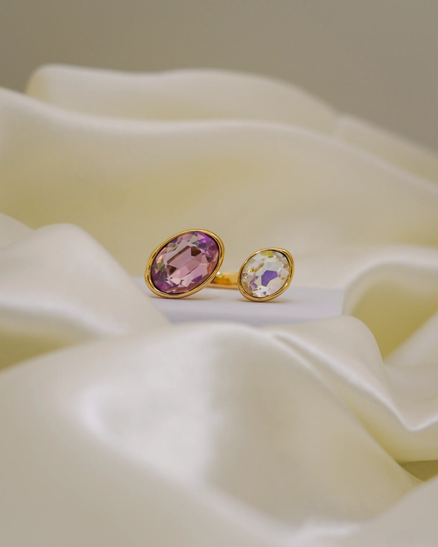 Iris Glow Adjustable Ring – 18K Gold Plated