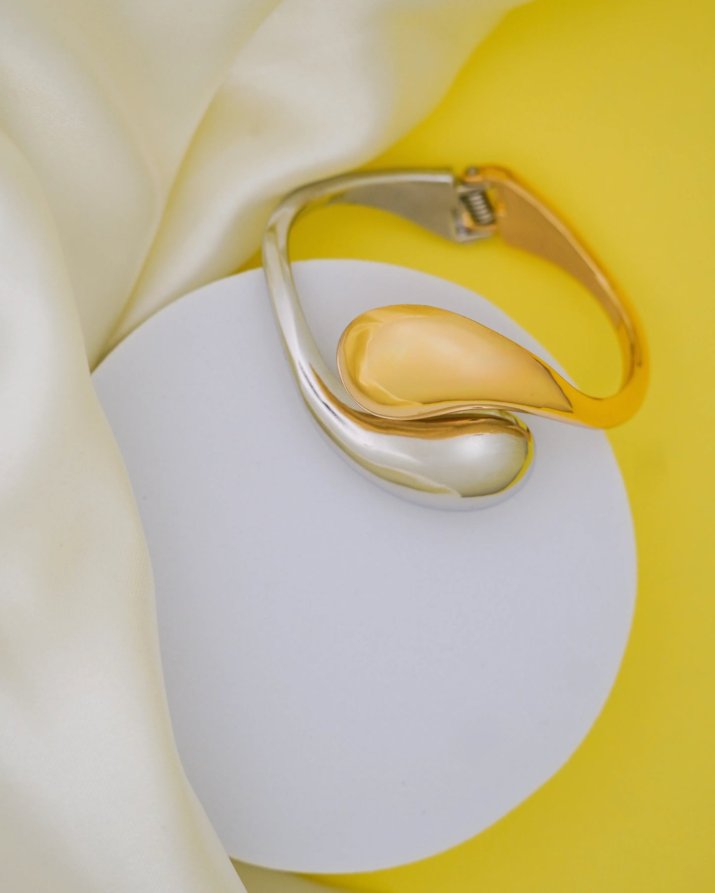 Dawn & Dusk Cuff – Dual Tone Finish