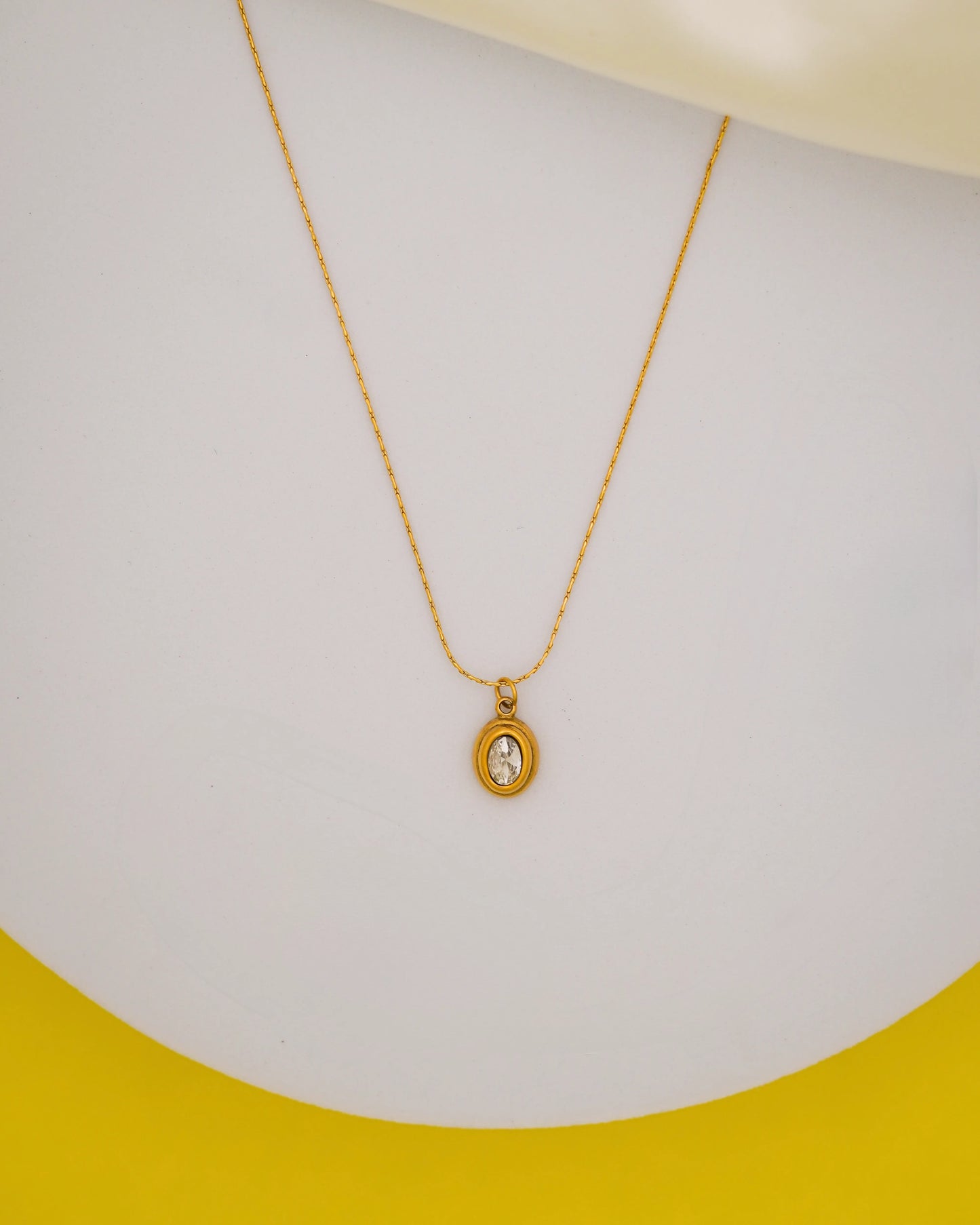 Auréole Oval Necklace – 18K Gold Plated