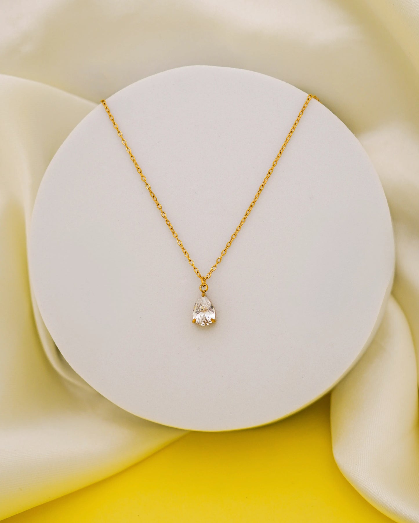 Solara Drop Necklace – 18K Gold Plated