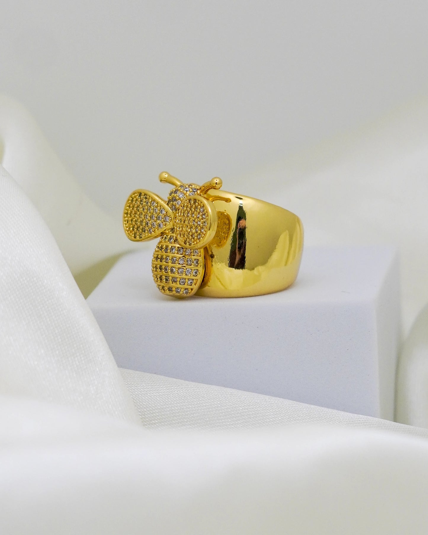 Queen Bee Statement Ring Adjustable – 18K Gold Plated
