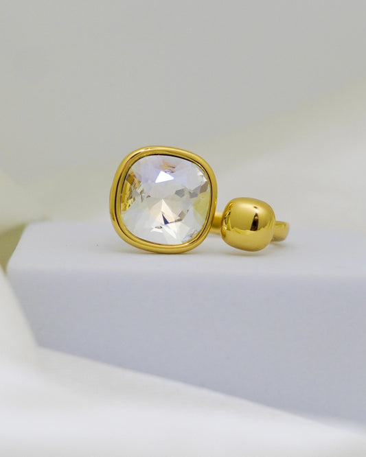 Crystal Glow Adjustable Ring – 18K Gold Plated