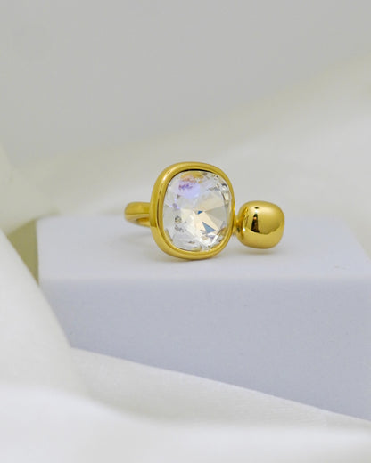 Crystal Glow Adjustable Ring – 18K Gold Plated