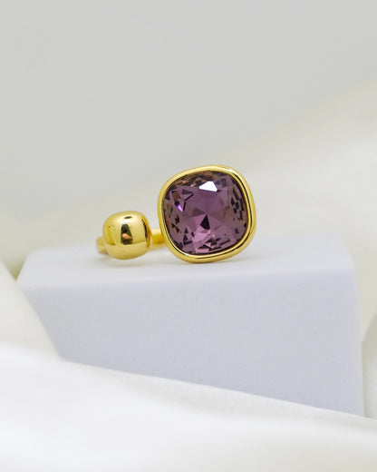 Amethyst Glow Adjustable Ring – 18K Gold Plated