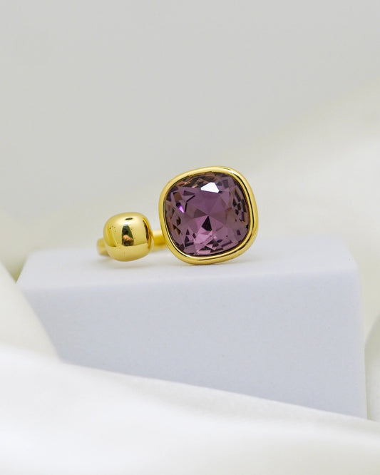 Amethyst Glow Adjustable Ring – 18K Gold Plated
