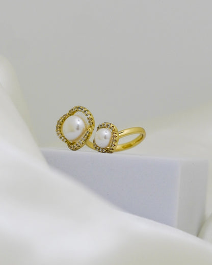 Pearl Elegance Adjustable Ring – 18K Gold Plated
