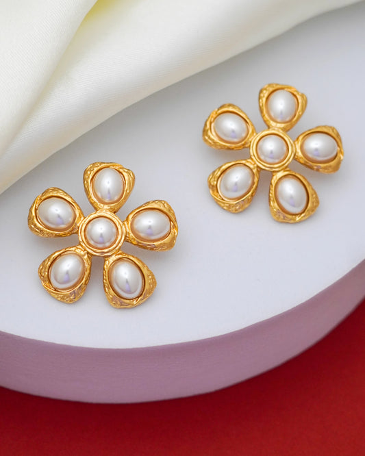 Golden Petal Pearl Earrings – 18K Gold Plated