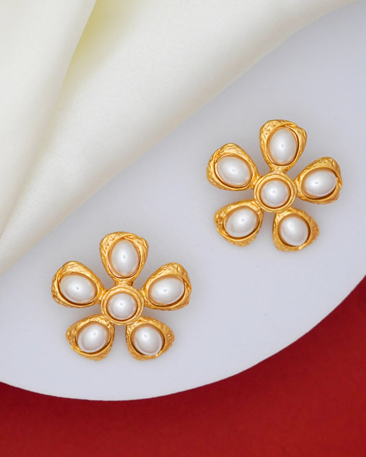 Golden Petal Pearl Earrings – 18K Gold Plated
