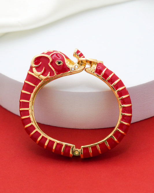 Scarlet Elephant Bracelet – 18K Gold Plated