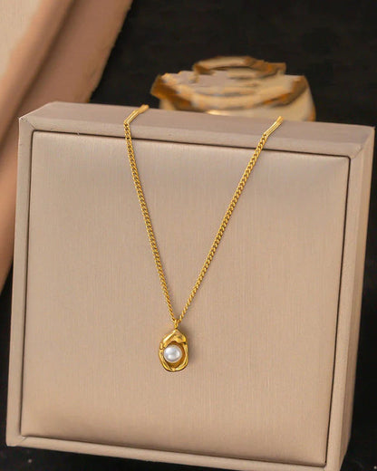 Pearl Nest Necklace – 18K Gold Plated