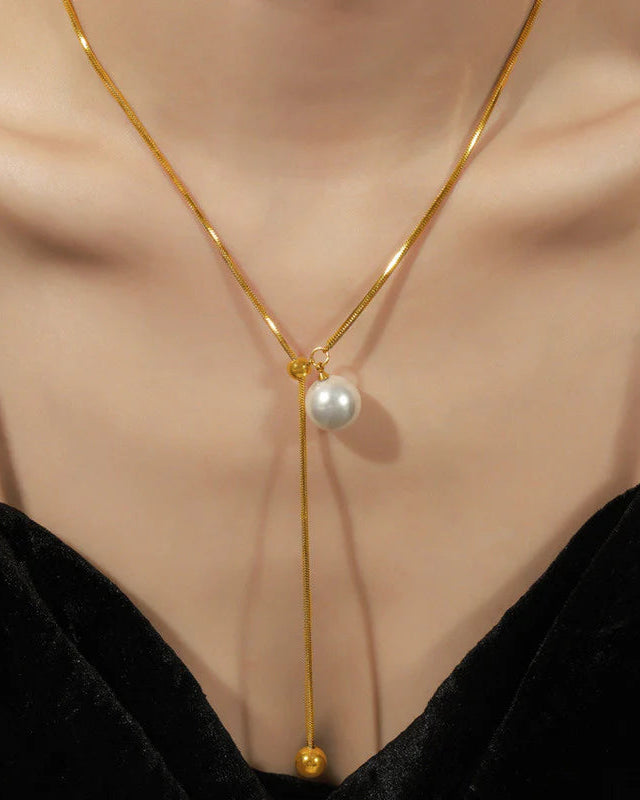 Classic Pearl Necklace – 18K Gold Plated