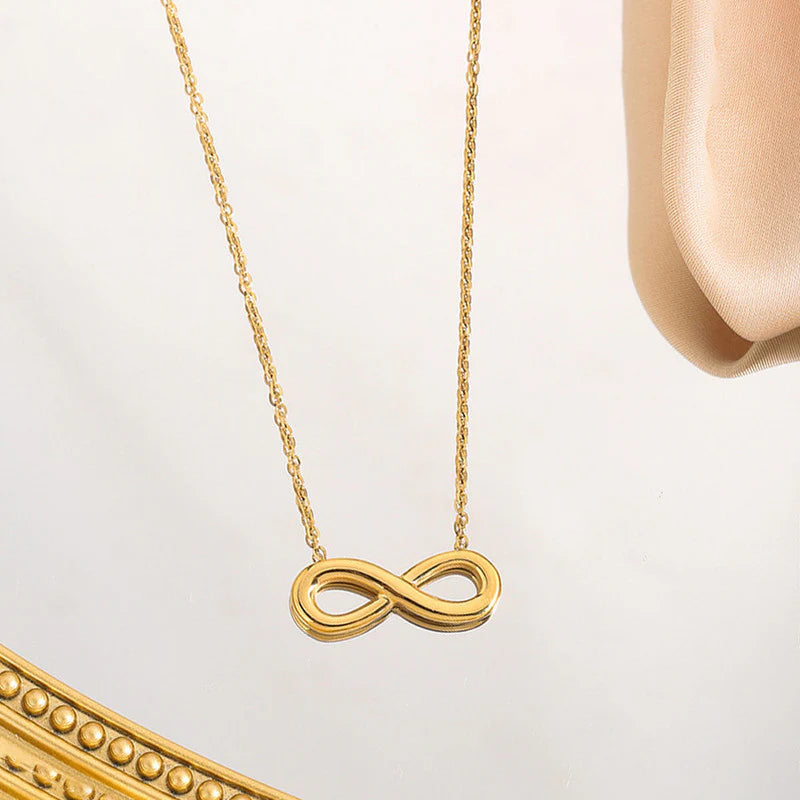 Infinity Pendant Necklace – 18K Gold Plated