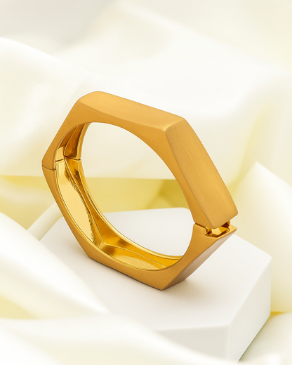 Bold Hex Cuff – 18K Gold Plated