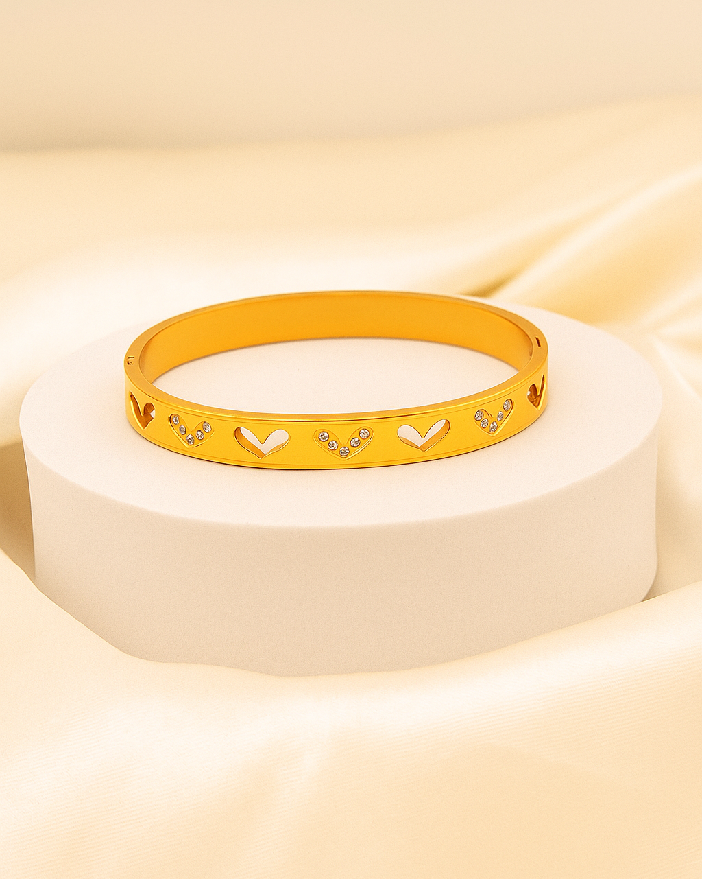 Golden Heartbeat Bracelet - 18K Gold Plated