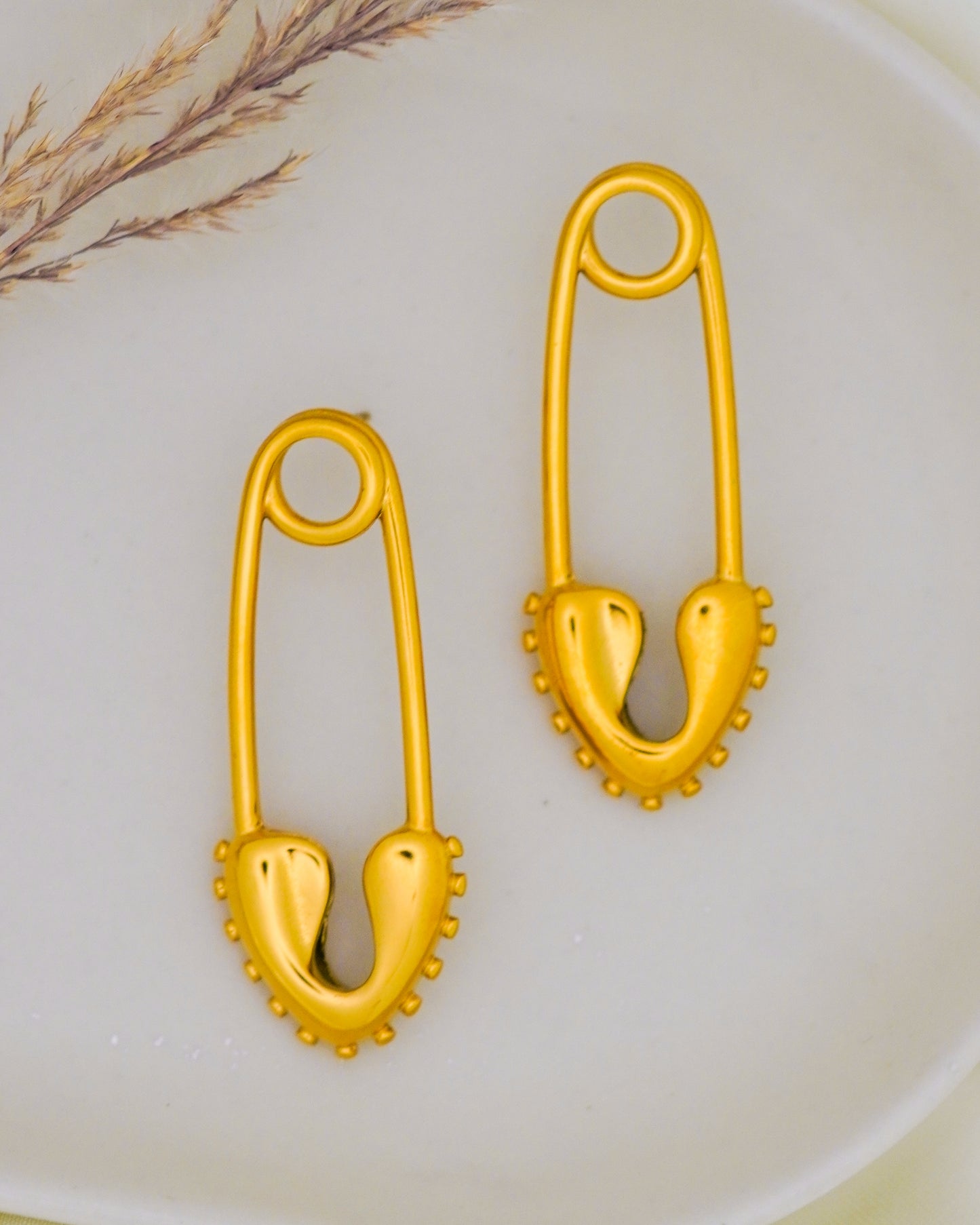 Heartlock Earrings – 18K Gold Plated