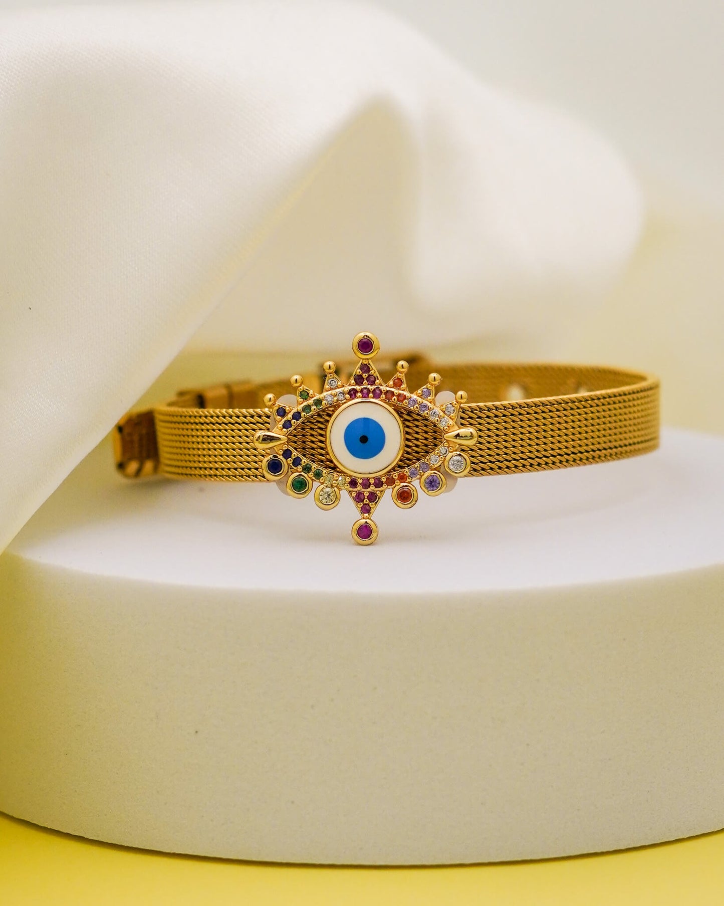Regal Eye Belt Bracelet – 18K Gold Plated