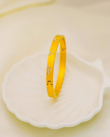 Dewdrop Leaf Bracelet - 18K Gold Plated