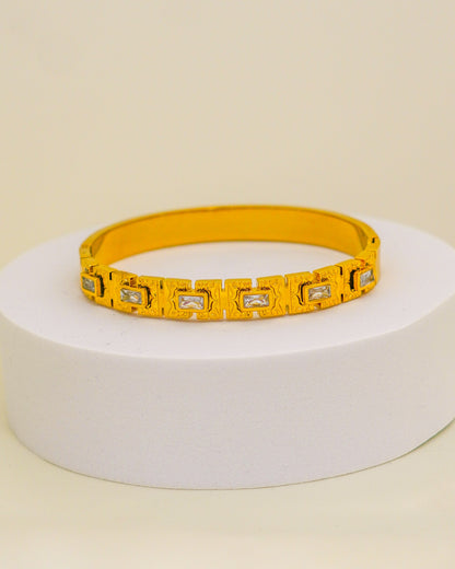 Stone Link Bracelet - 18K Gold Plated