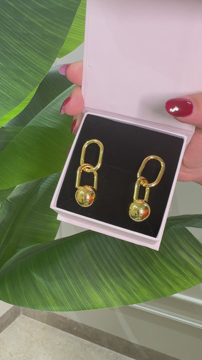 Golden Loop Earrings – 18K Gold Plated