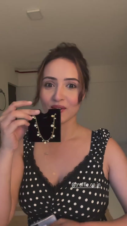 Stellar Grace Necklace – 18K Gold Plated