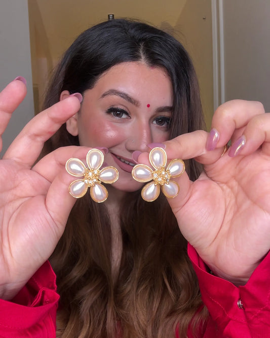 Ira Blossom Earrings – 18K Gold Plated